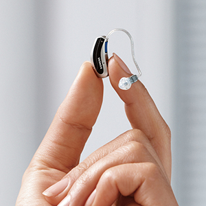 yolande van der westhuizen audiology - ace in hand